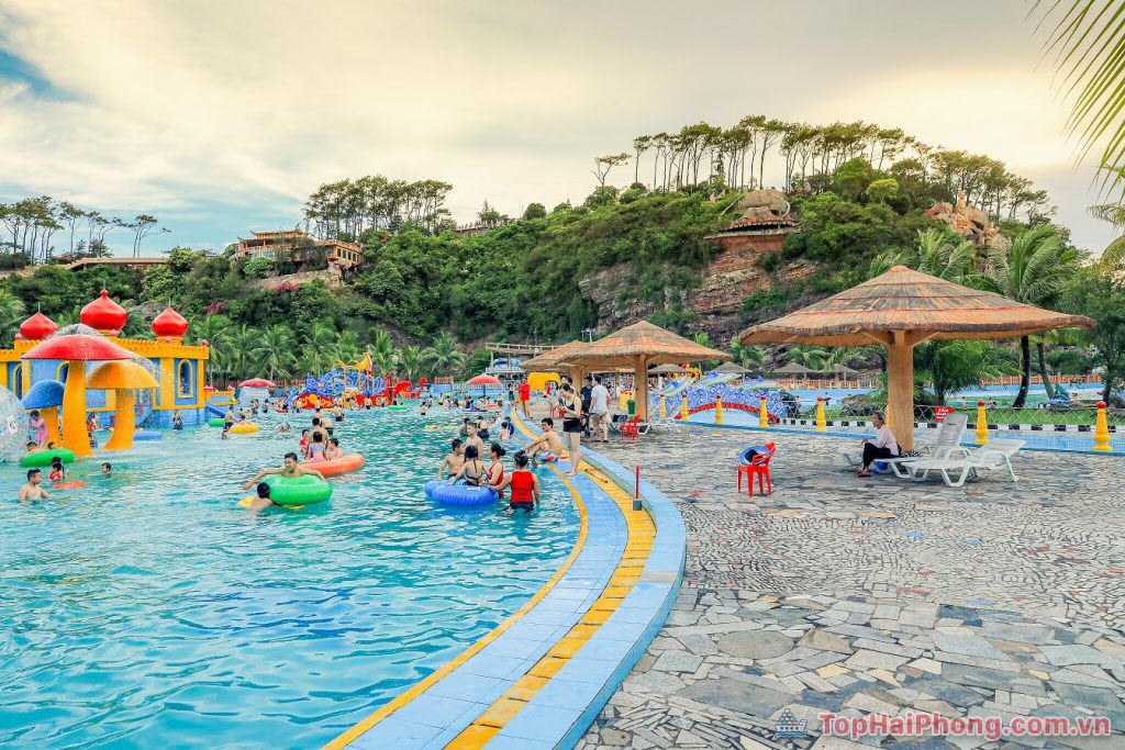 Bãi biển Hòn Dáu Resort
