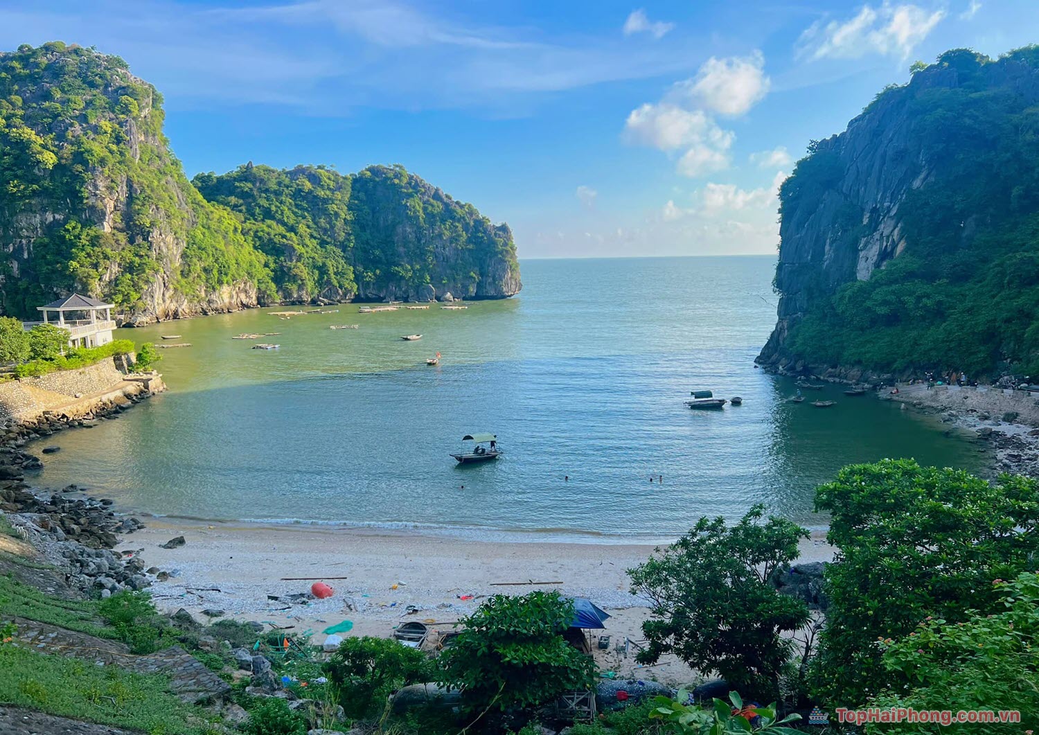 Bãi Biển Xuân Đám