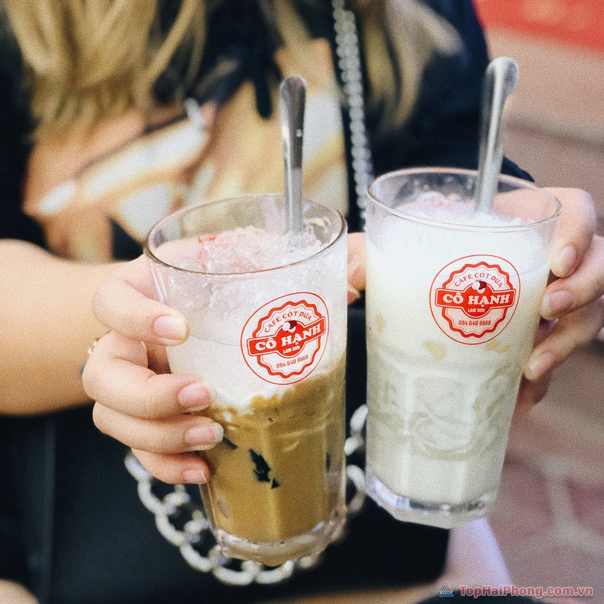 Dừa Dầm – Cafe Cốt Dừa Cô Hạnh